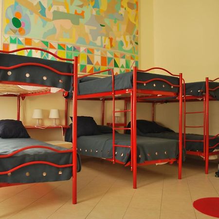 نابولي Art Hostel المظهر الخارجي الصورة